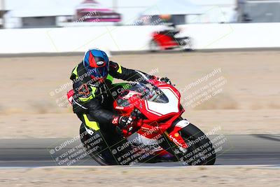 media/Jan-08-2022-SoCal Trackdays (Sat) [[1ec2777125]]/Turn 15 Inside (950am)/